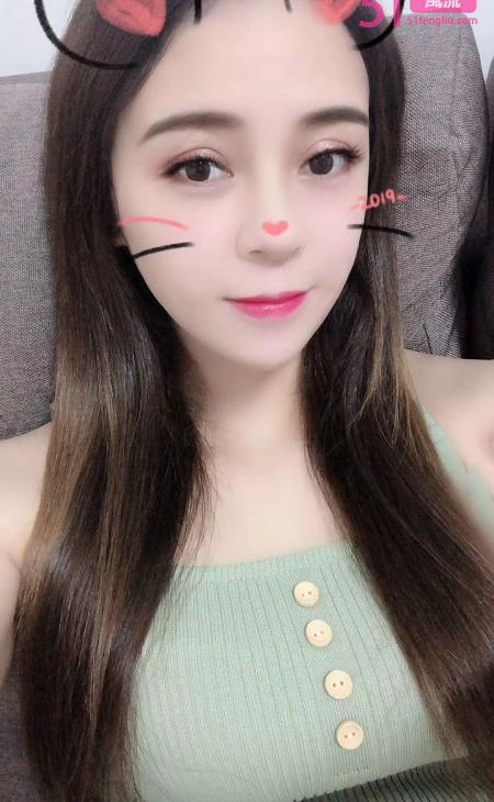 车陂迪丽热巴人美会配合