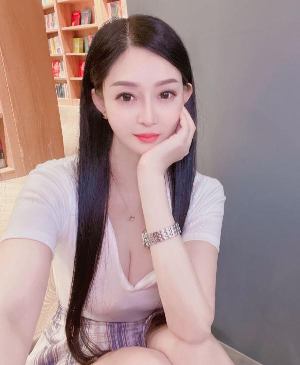 鼓楼前沁水宫琼子