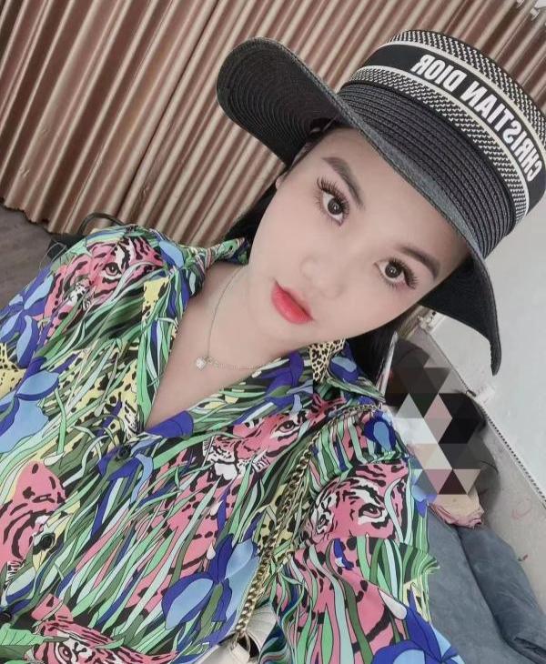 天河丰满水多妹