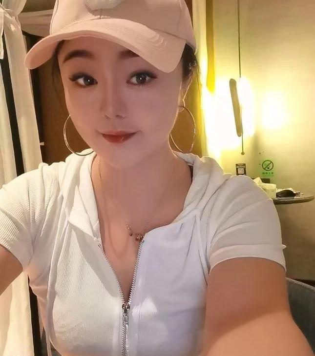 深圳宝安少妇默默