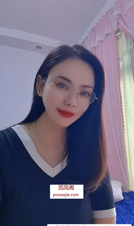 二刷性感气质骚御姐