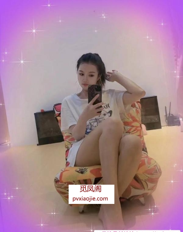 禅城翘臀美琪老师