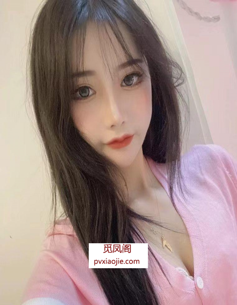 清纯小萝莉带楼兼职外出