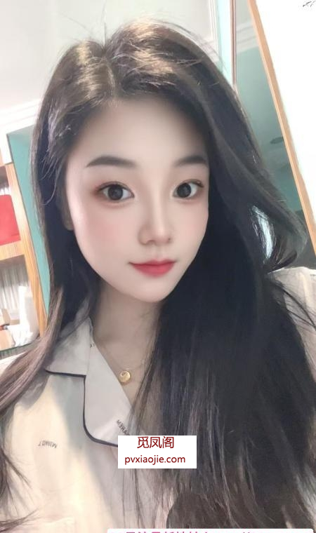 性感腿模小辣椒