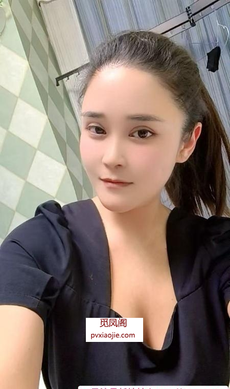轻熟骚女瑶瑶