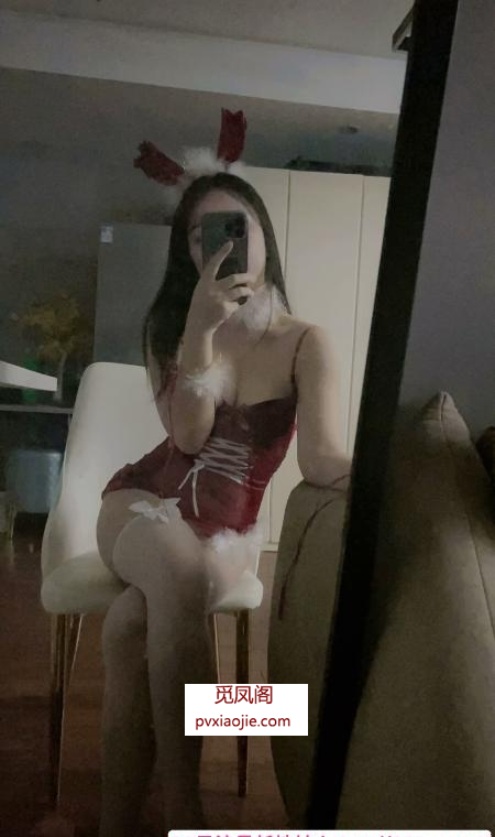 青羊肤白少妇沁儿