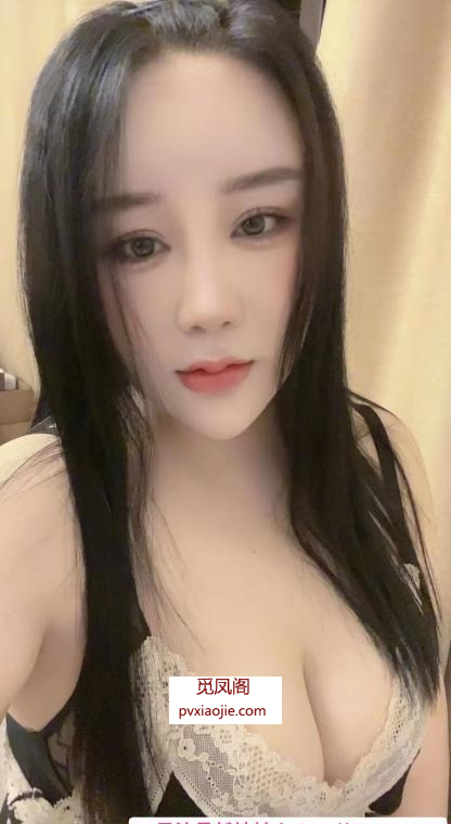 二刷大胸瑜伽苹果姐姐