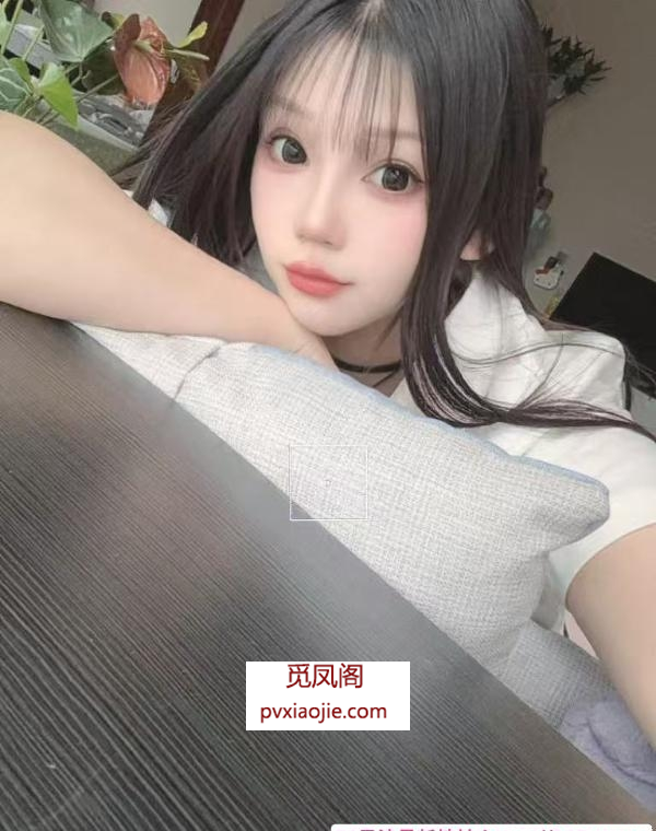 人美声甜的长腿小姐姐