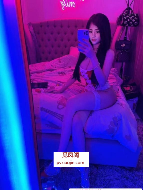 天河性感大长腿嘉妮