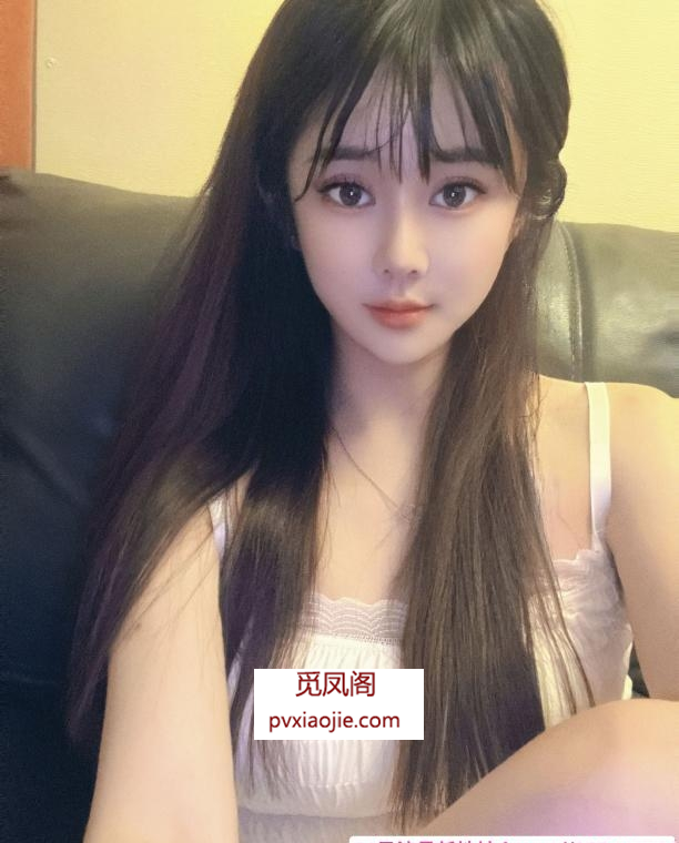 青春活力的小妹妹