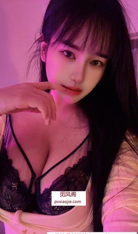 龙岗巨乳气质美女