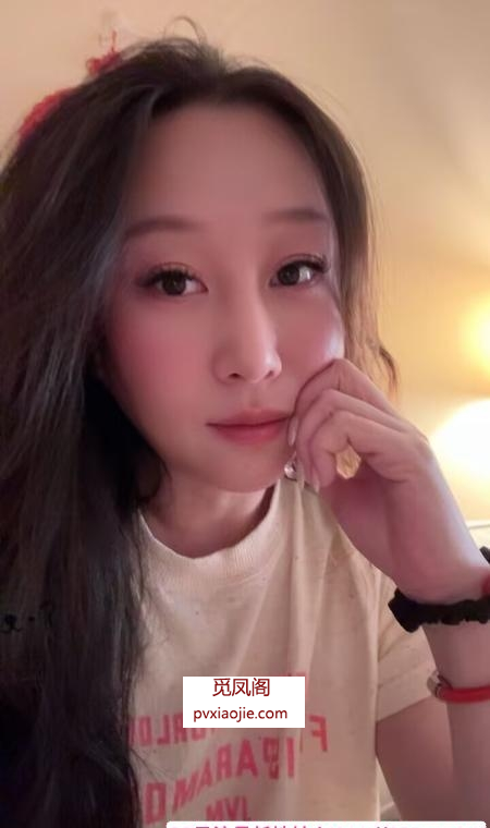 特色水床小姐姐