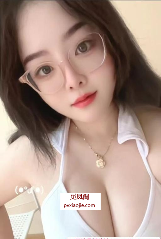 成华包时小妹糖糖