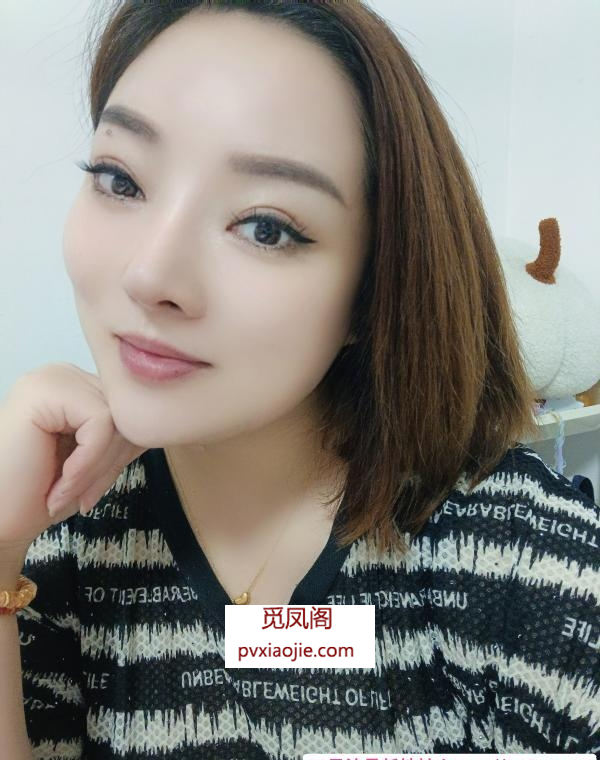 徐汇三通骚少妇