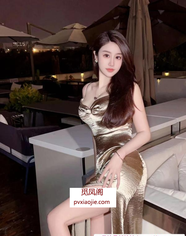 各种角色扮演依诺妹妹