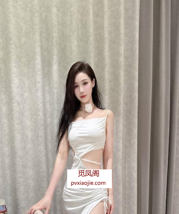 肤白臀翘颜值萱萱