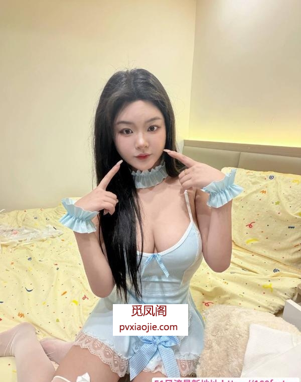 性感制服诱惑兔兔