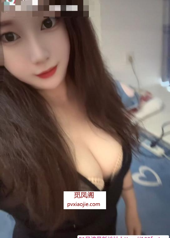 肥臀大胸人妻